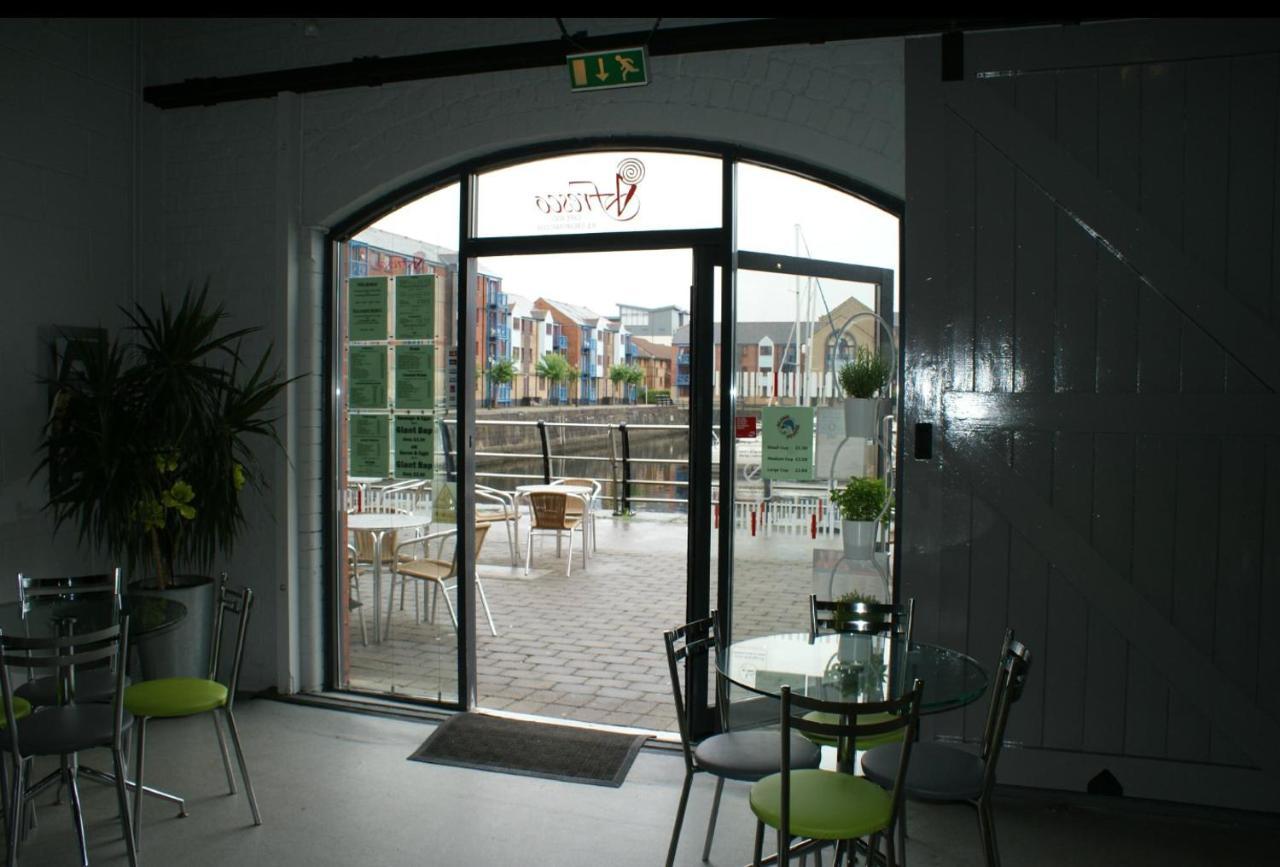 Coastal City Rooms - Waterfront Swansea Kültér fotó