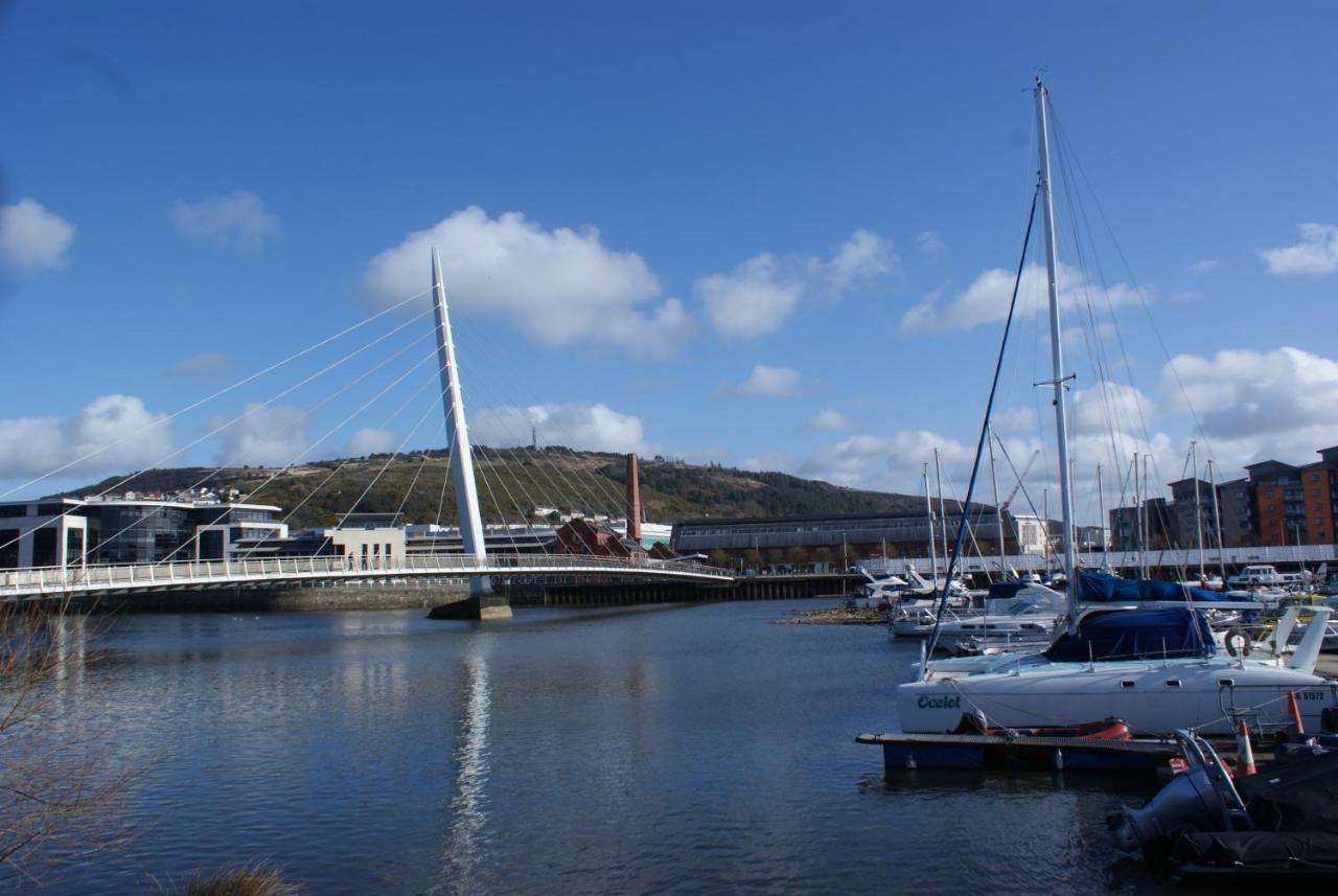 Coastal City Rooms - Waterfront Swansea Kültér fotó